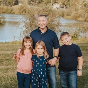 Meet your Posher, Richard